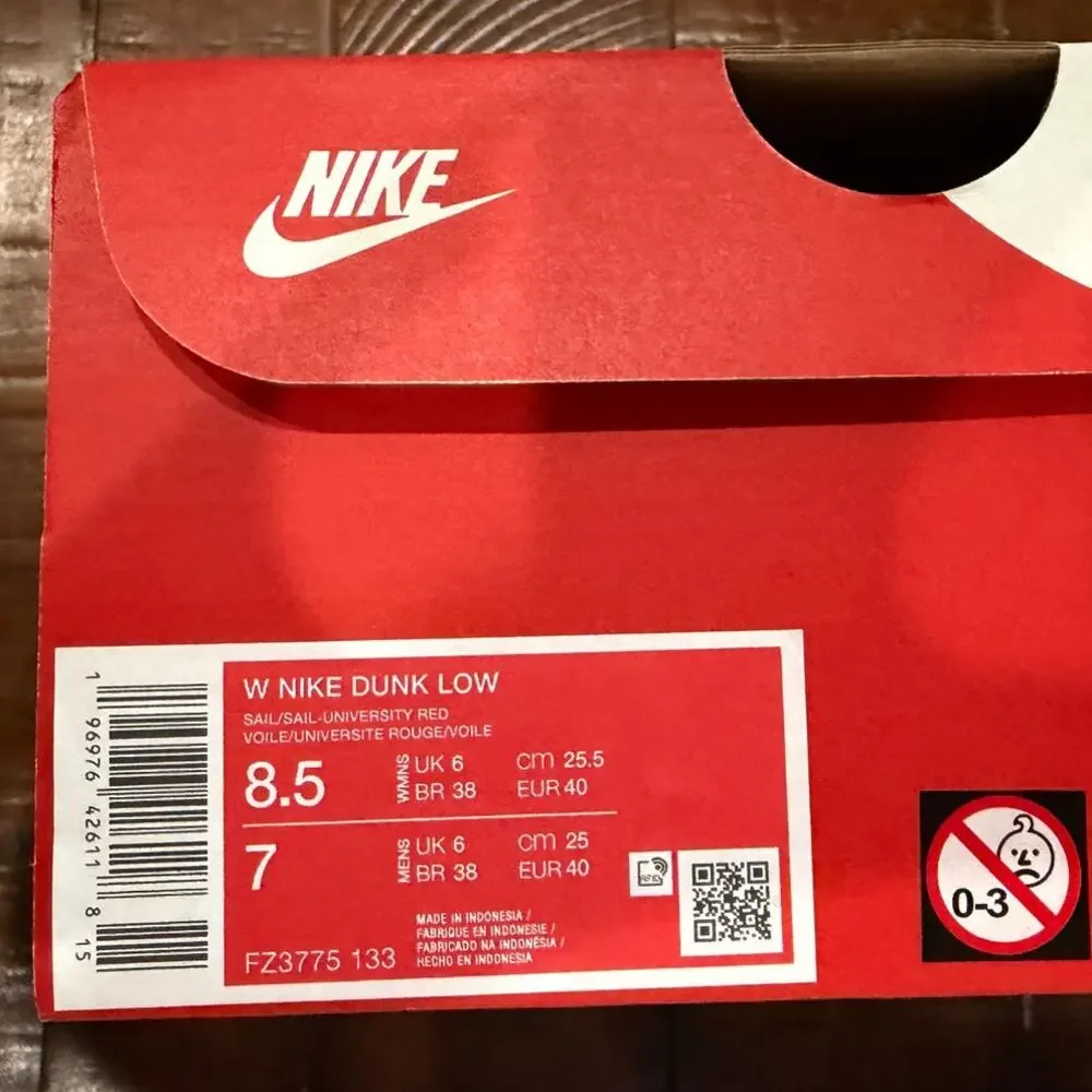 Nike Dunks New in Box - Size W 8.5 - Give Her Flowers